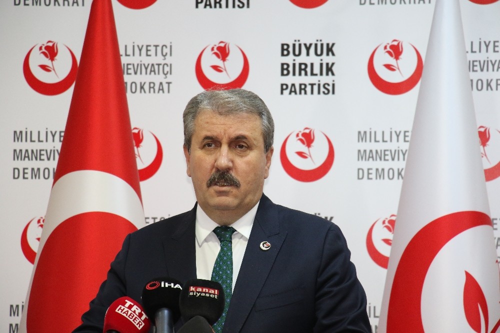 BBP Genel Başkanı Destici: “O artık bizim gözümüzde Kuzey Kıbrıs Türk Cumhuriyeti Cumhurbaşkanı değildir”