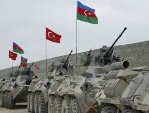 Türkiye ve Azerbaycan muhabere birliklerinden ortak tatbikat