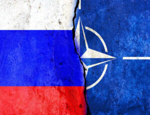 NATO’dan Rusya’nın Ukrayna doğusundaki sözde cumhuriyetleri tanıma kararına kınama